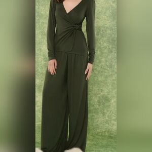 Elegant Olive Green Women's Two Piece Set